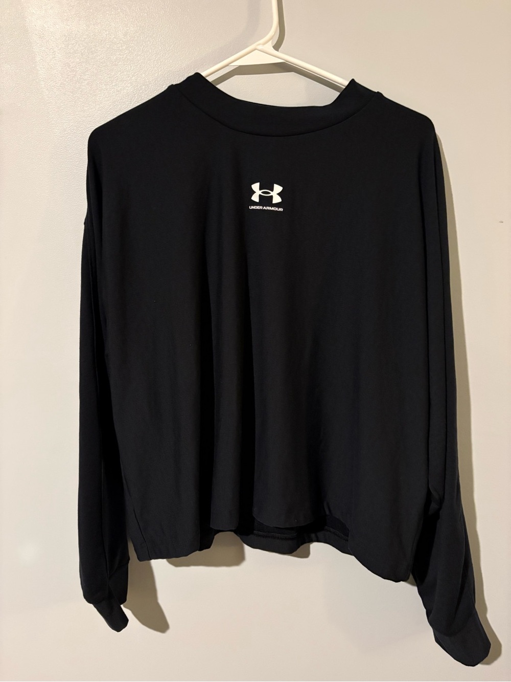 Under Armour Black Long Sleeve Hoodie Sweatshirt